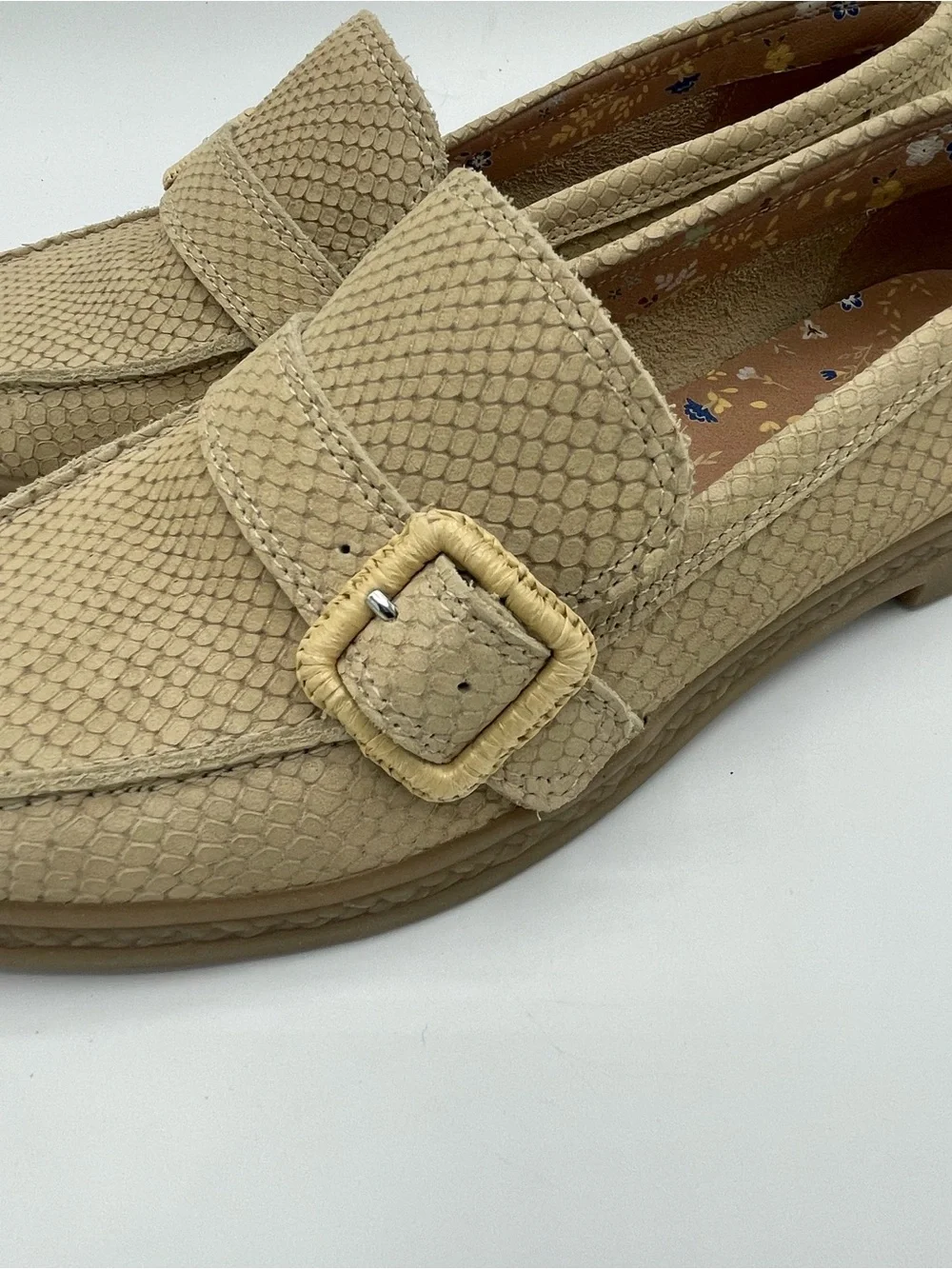 Lucky Brand Ryder’s Snake Embossed Leather Beige Textured Buckle Loafers